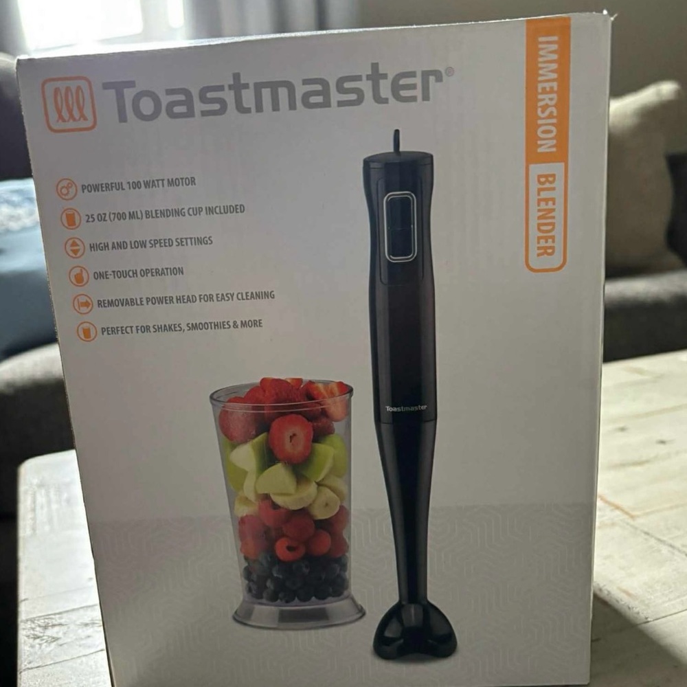 Toastmaster Immersion Blender with Cup